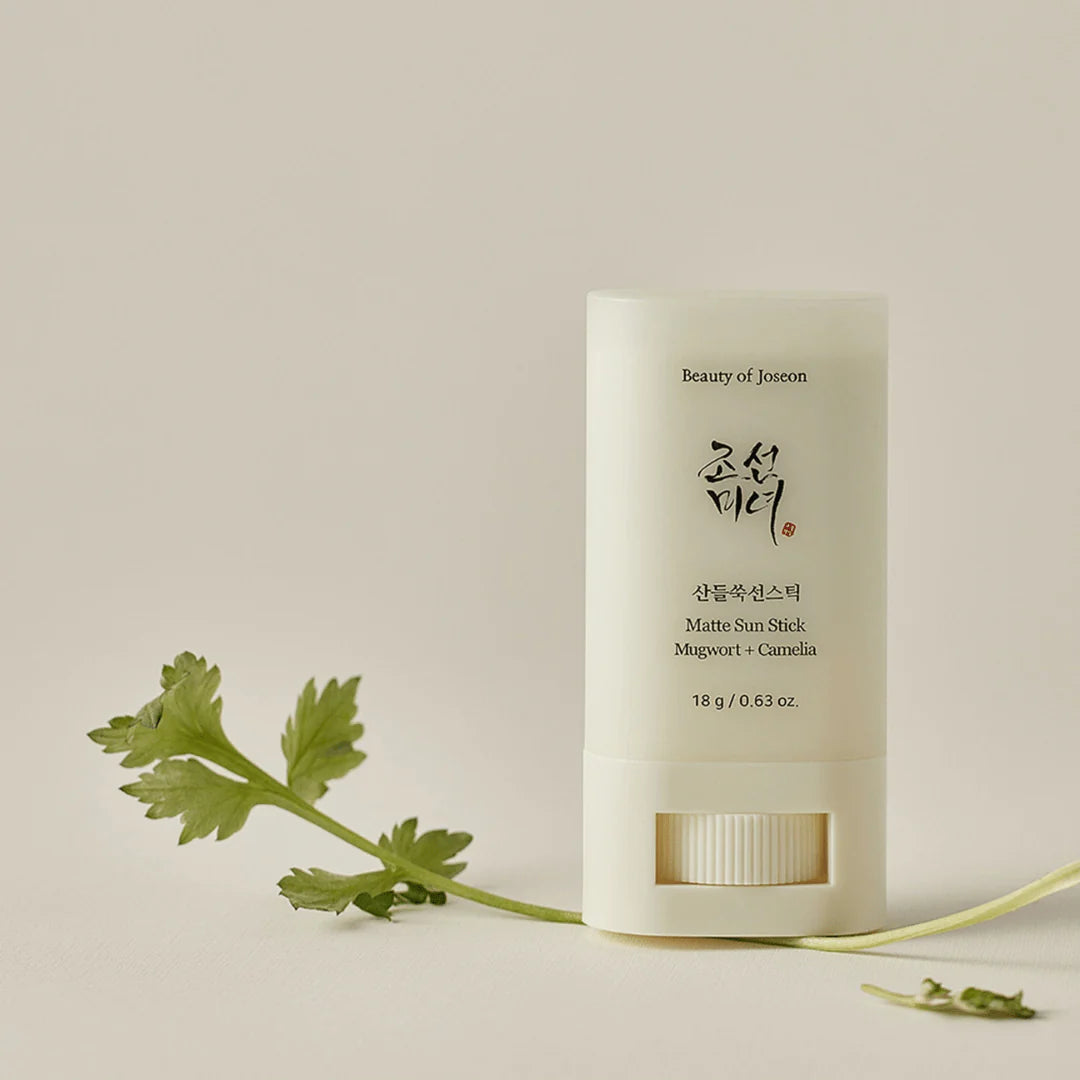 Matte Sun Stick Mugwort + Camelia SPF50+ PA++++